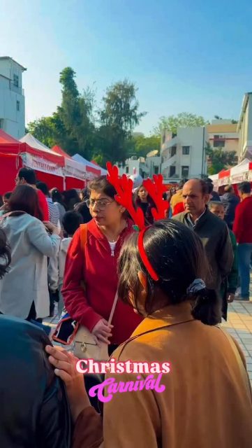 Fun, laughter, and festive vibes all around! ✨🎅
Christmas Carnival at Mount Carmel School was a day to remember! ❤️🎄
#mcsanandniketan